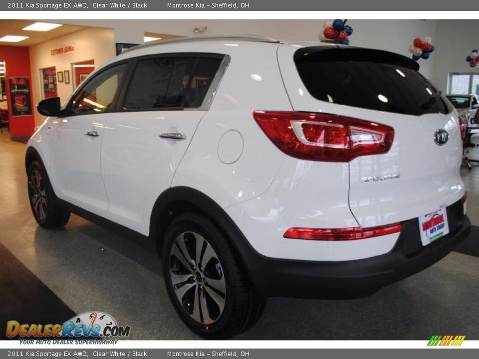 2011 Kia Sportage EX AWD Clear White / Black Photo #4