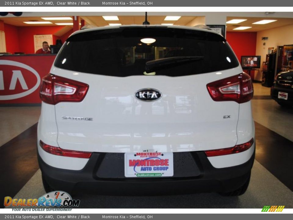 2011 Kia Sportage EX AWD Clear White / Black Photo #5