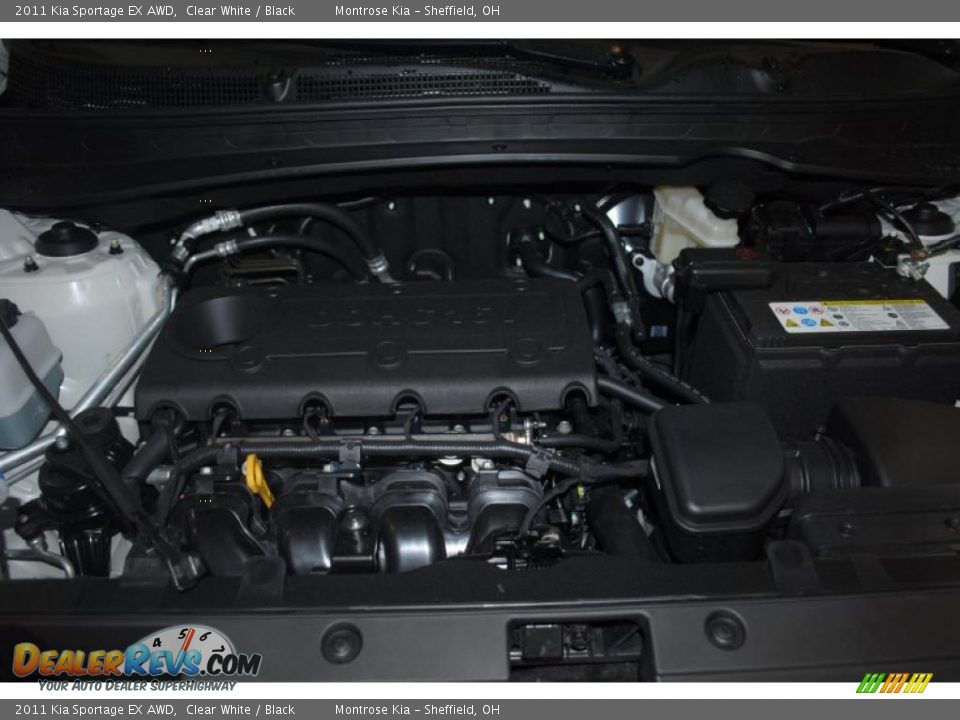 2011 Kia Sportage EX AWD Clear White / Black Photo #19