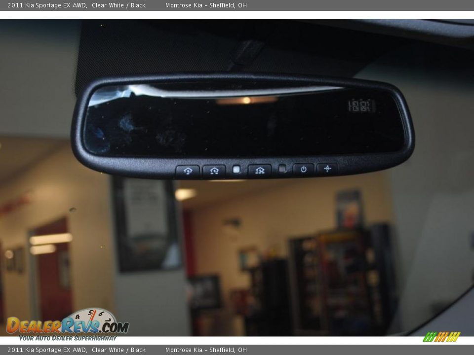 2011 Kia Sportage EX AWD Clear White / Black Photo #24