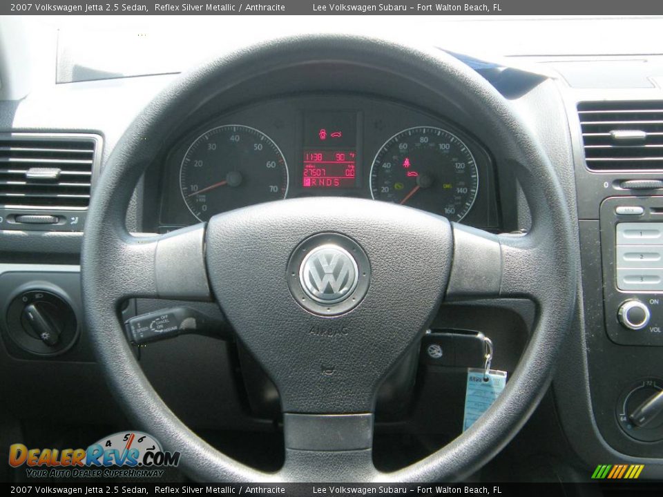 2007 Volkswagen Jetta 2.5 Sedan Reflex Silver Metallic / Anthracite Photo #5