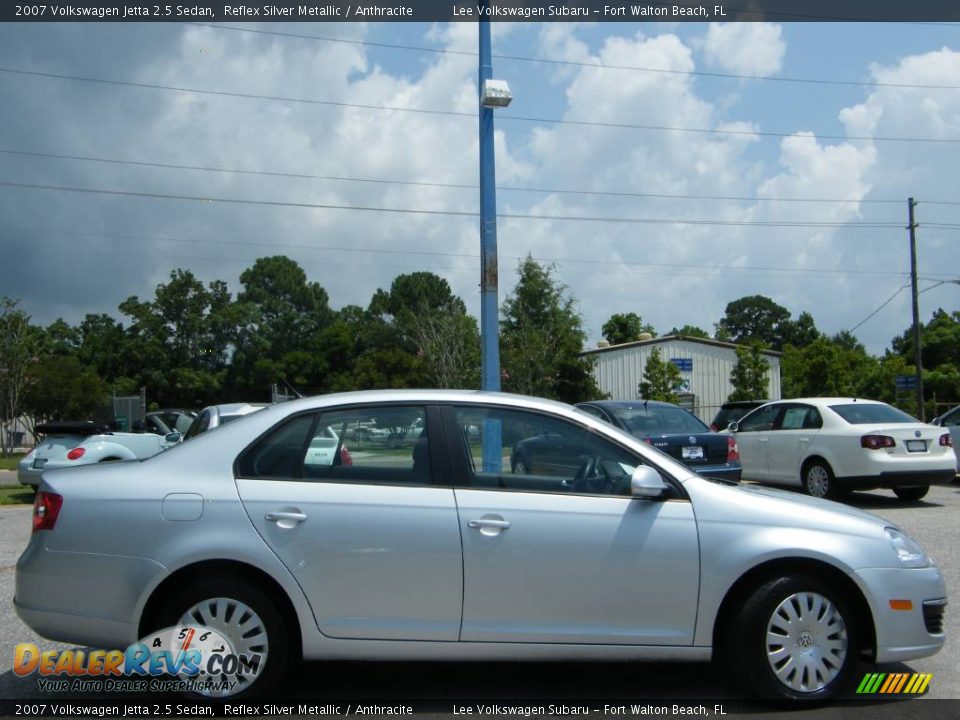 2007 Volkswagen Jetta 2.5 Sedan Reflex Silver Metallic / Anthracite Photo #13