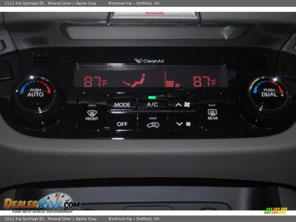 Controls of 2011 Kia Sportage EX Photo #29