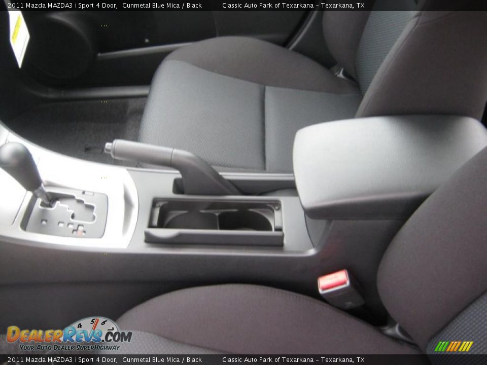 Black Interior - 2011 Mazda MAZDA3 i Sport 4 Door Photo #12