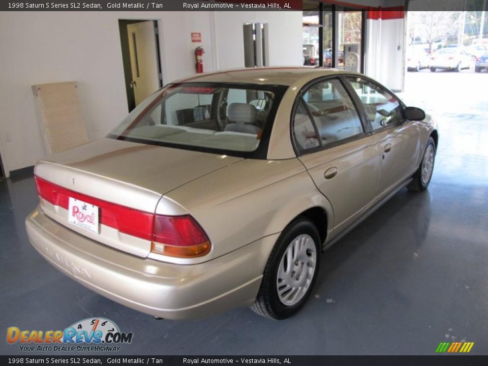 1998 Saturn S Series SL2 Sedan Gold Metallic / Tan Photo #4
