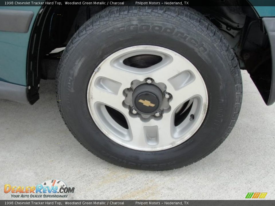 1998 Chevrolet Tracker Hard Top Wheel Photo #13