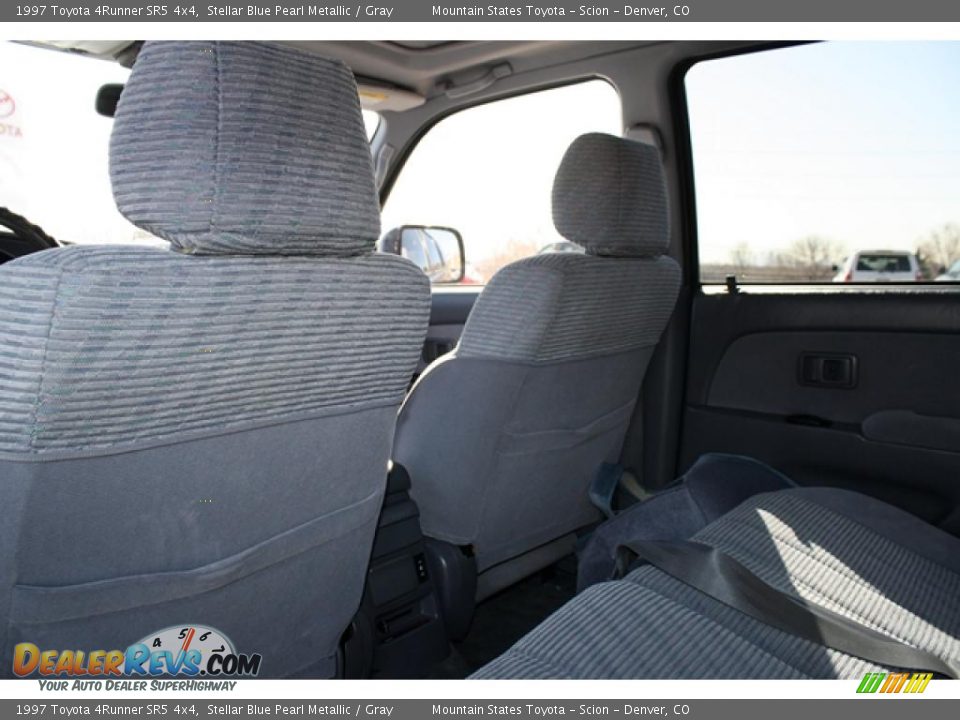 1997 Toyota 4Runner SR5 4x4 Stellar Blue Pearl Metallic / Gray Photo #9