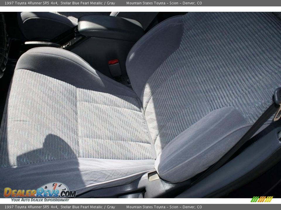 1997 Toyota 4Runner SR5 4x4 Stellar Blue Pearl Metallic / Gray Photo #10