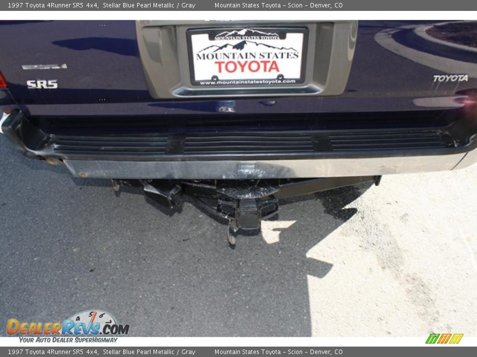 1997 Toyota 4Runner SR5 4x4 Stellar Blue Pearl Metallic / Gray Photo #26