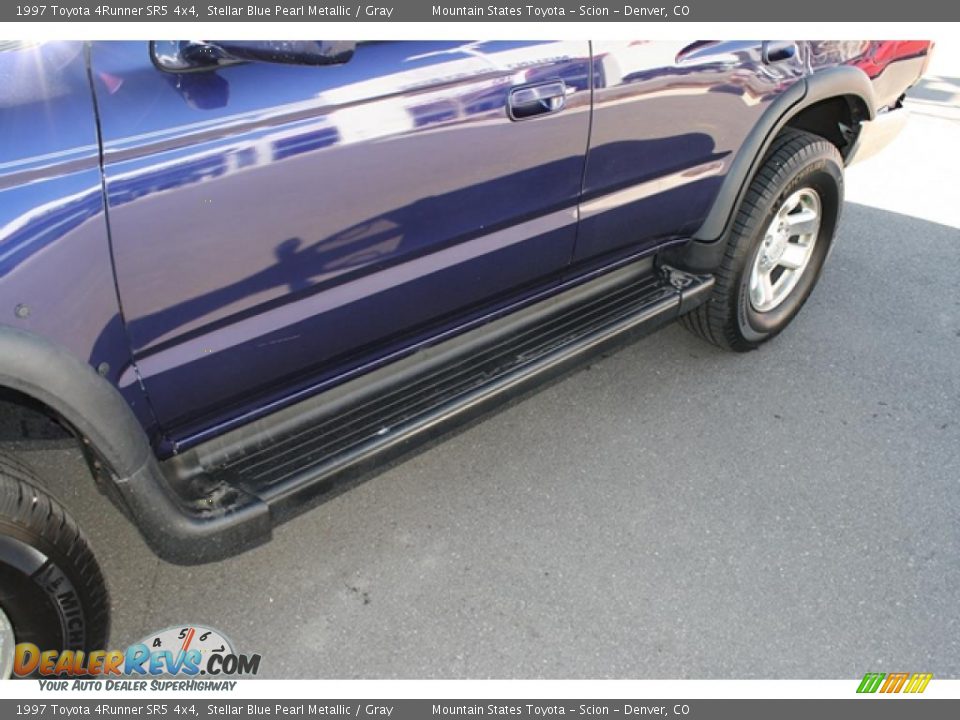 1997 Toyota 4Runner SR5 4x4 Stellar Blue Pearl Metallic / Gray Photo #27