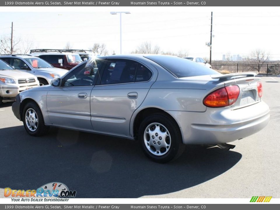 1999 Oldsmobile Alero GL Sedan Silver Mist Metallic / Pewter Gray Photo #4