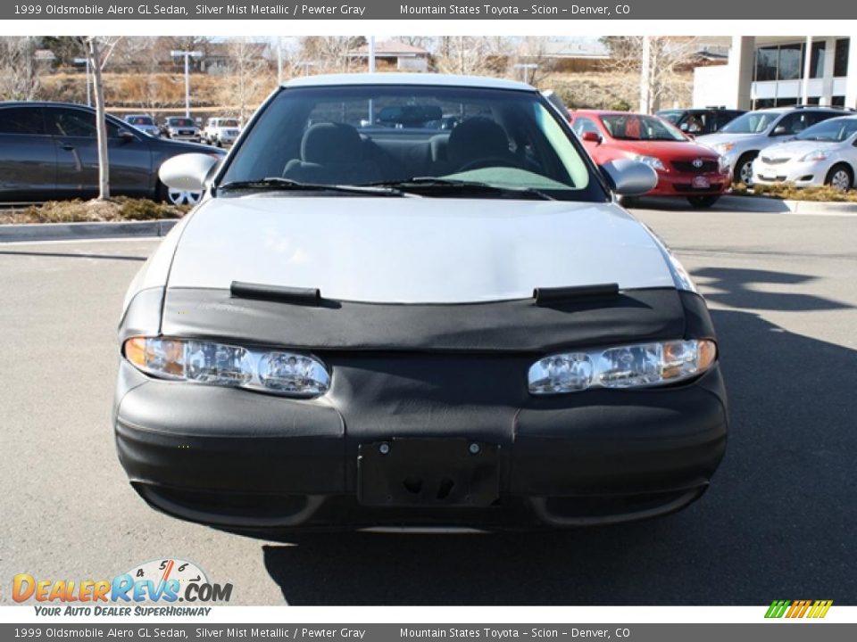 1999 Oldsmobile Alero GL Sedan Silver Mist Metallic / Pewter Gray Photo #6