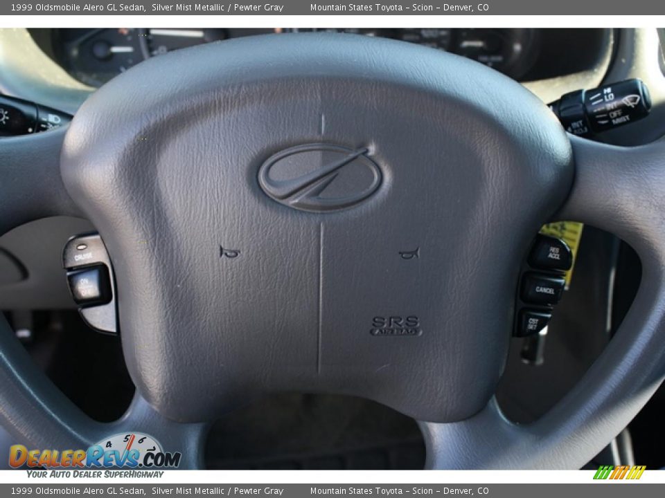 1999 Oldsmobile Alero GL Sedan Silver Mist Metallic / Pewter Gray Photo #15
