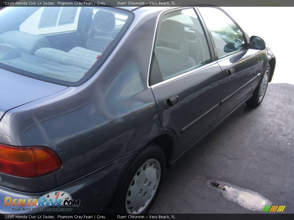 1995 Honda Civic LX Sedan Phantom Gray Pearl / Grey Photo #3