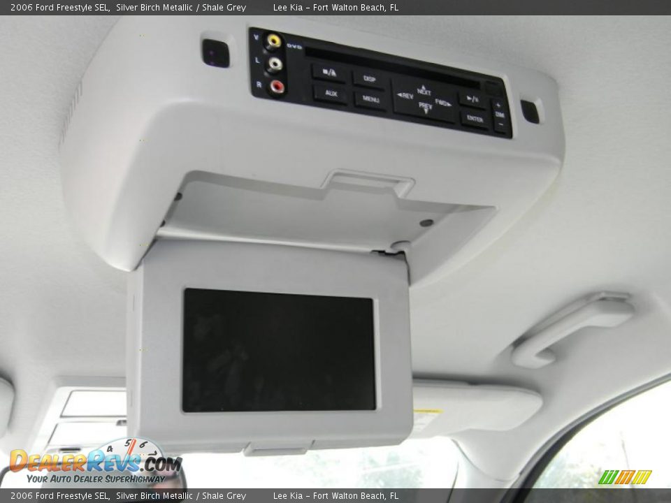 2006 Ford Freestyle SEL Silver Birch Metallic / Shale Grey Photo #18