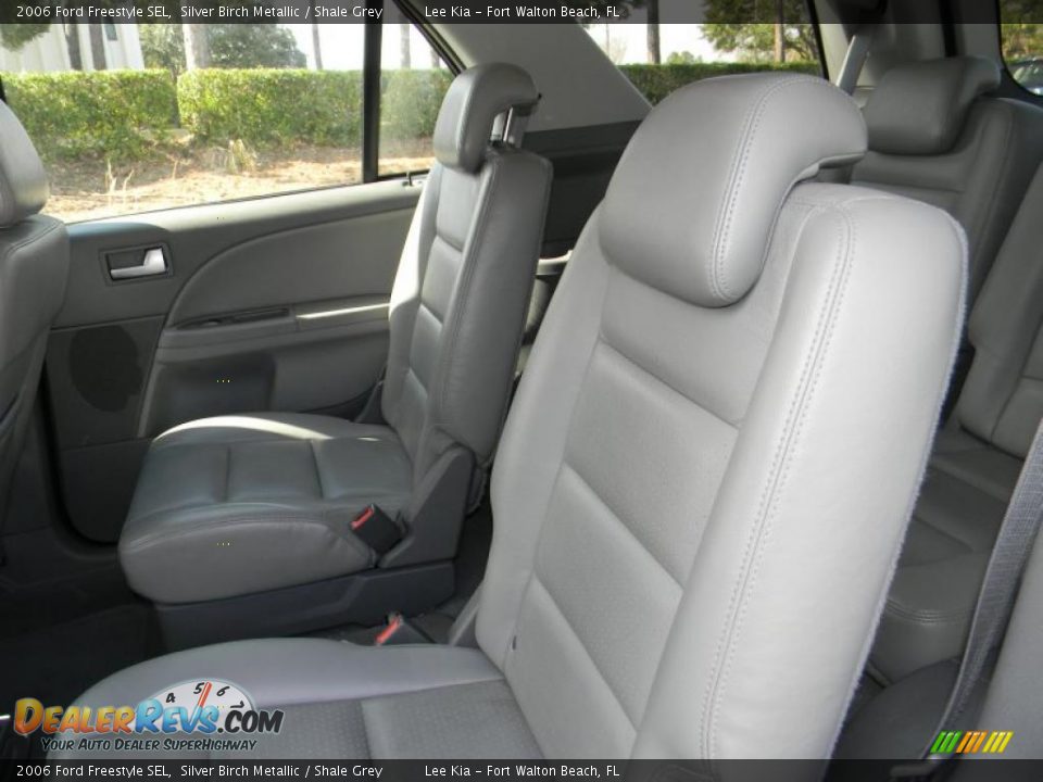 Shale Grey Interior - 2006 Ford Freestyle SEL Photo #19