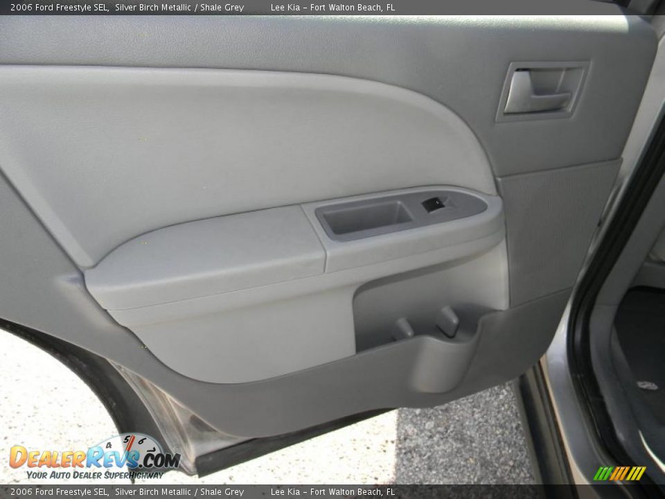 2006 Ford Freestyle SEL Silver Birch Metallic / Shale Grey Photo #21