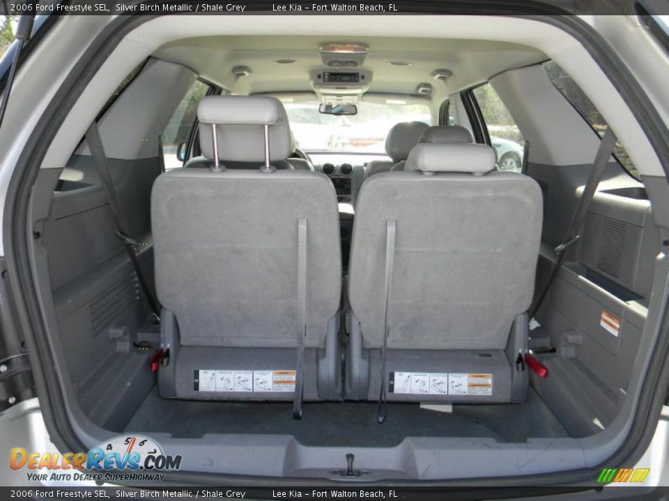 2006 Ford Freestyle SEL Trunk Photo #22
