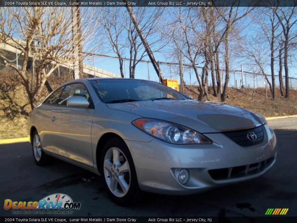2004 Toyota Solara SLE V6 Coupe Lunar Mist Metallic / Dark Stone Gray Photo #4