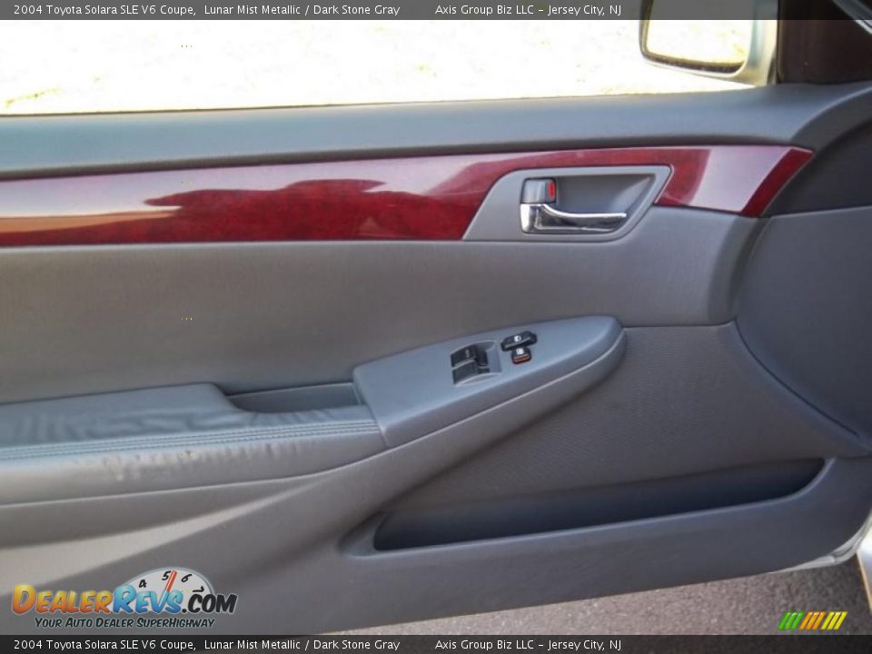 2004 Toyota Solara SLE V6 Coupe Lunar Mist Metallic / Dark Stone Gray Photo #11