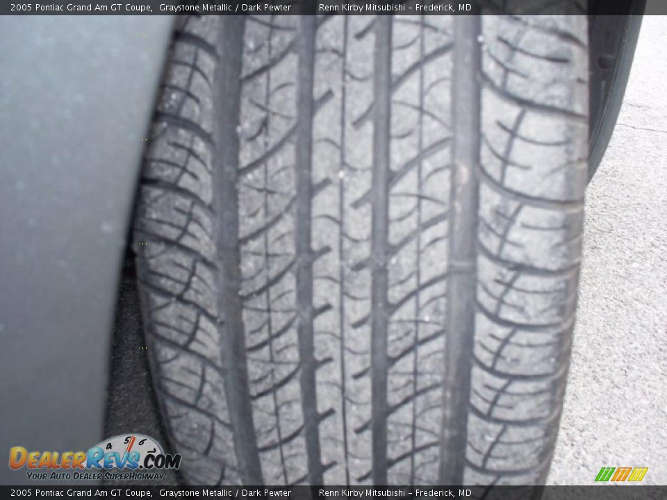 2005 Pontiac Grand Am GT Coupe Graystone Metallic / Dark Pewter Photo #28