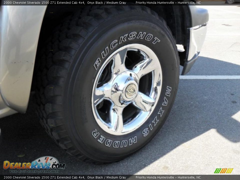2000 Chevrolet Silverado 1500 Z71 Extended Cab 4x4 Onyx Black / Medium Gray Photo #18