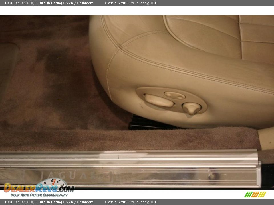 1998 Jaguar XJ XJ8 British Racing Green / Cashmere Photo #8