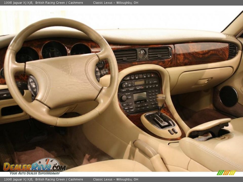 Dashboard of 1998 Jaguar XJ XJ8 Photo #12