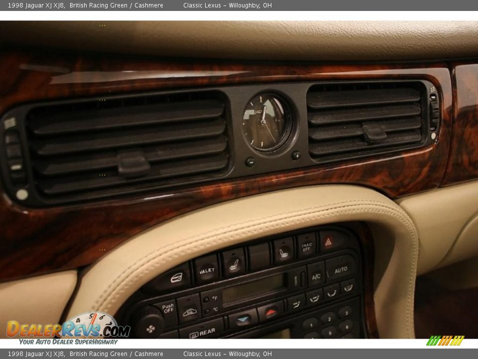 1998 Jaguar XJ XJ8 British Racing Green / Cashmere Photo #16