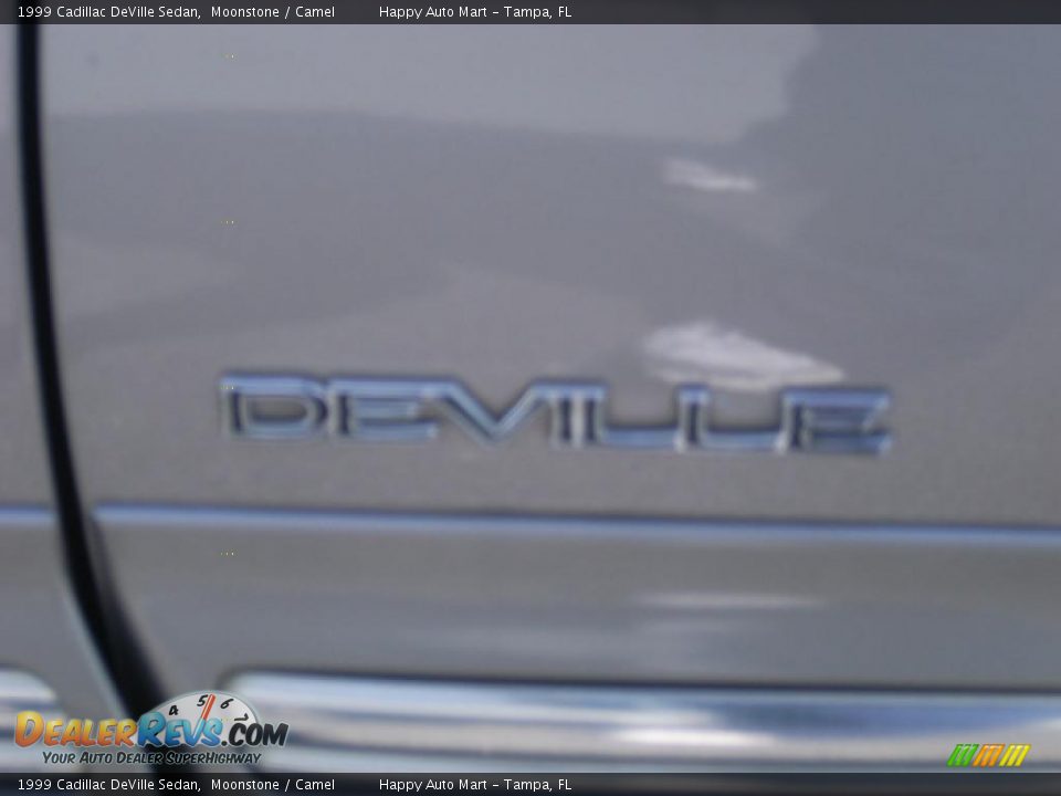 1999 Cadillac DeVille Sedan Moonstone / Camel Photo #20