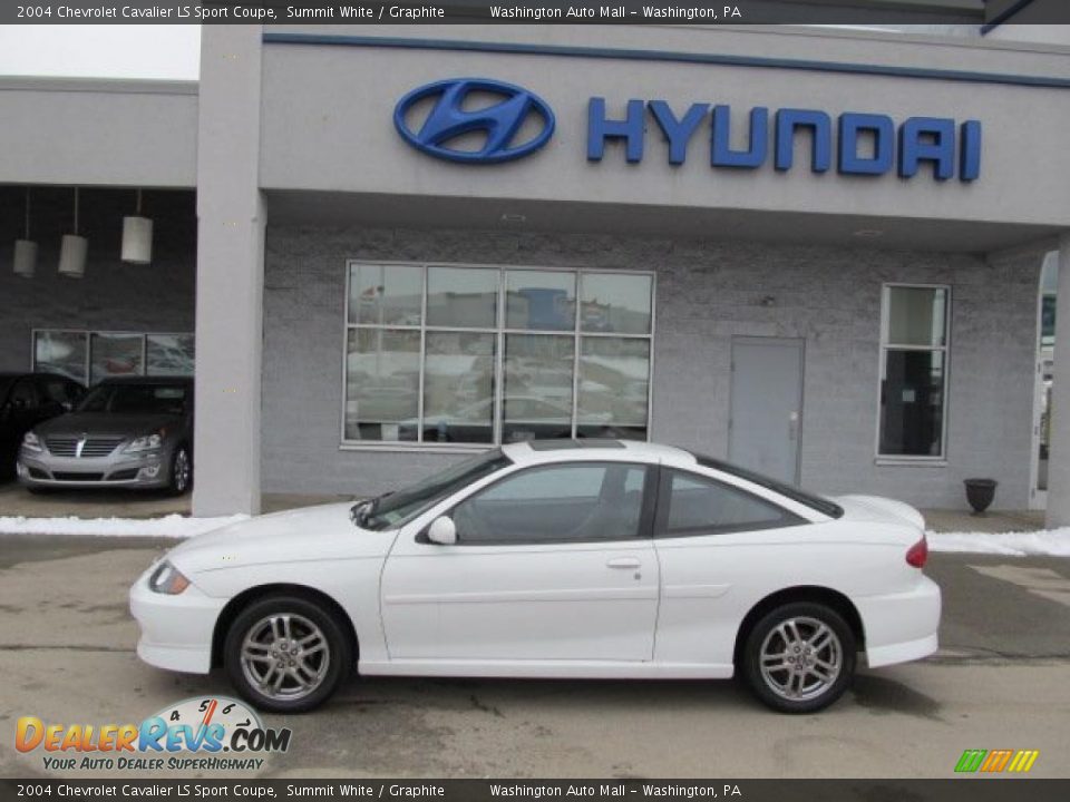 2004 Chevrolet Cavalier LS Sport Coupe Summit White / Graphite Photo #5