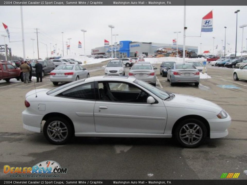 2004 Chevrolet Cavalier LS Sport Coupe Summit White / Graphite Photo #9