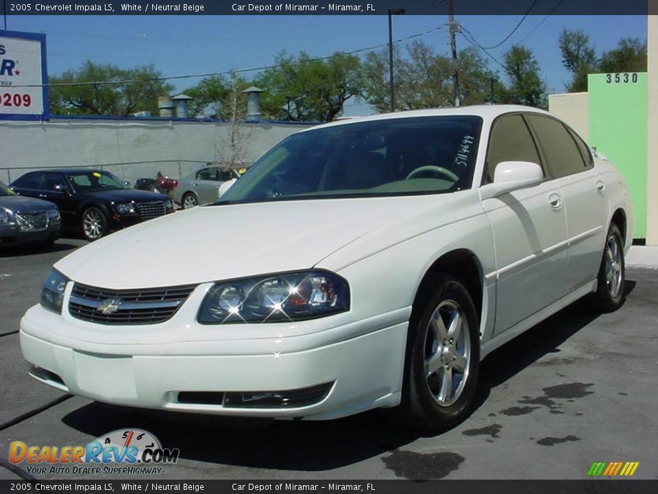 2005 Chevrolet Impala LS White / Neutral Beige Photo #1