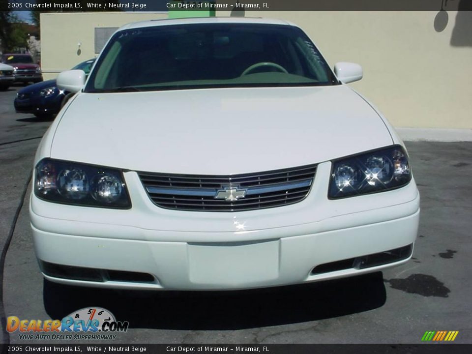 2005 Chevrolet Impala LS White / Neutral Beige Photo #8