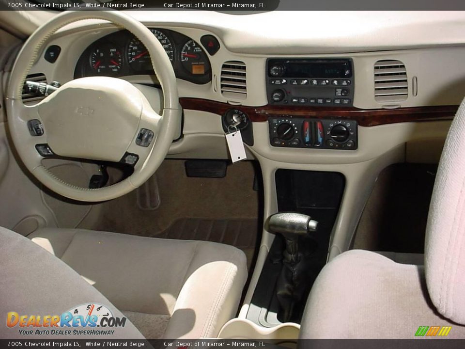 2005 Chevrolet Impala LS White / Neutral Beige Photo #13