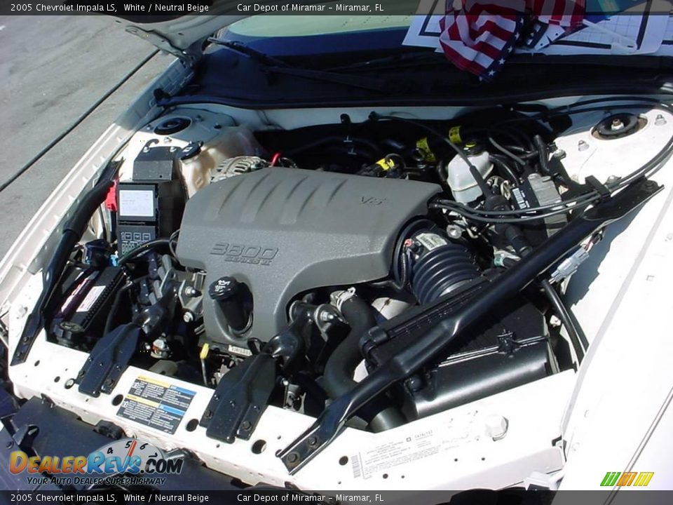 2005 Chevrolet Impala LS White / Neutral Beige Photo #15