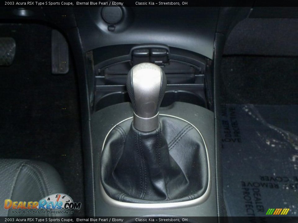 2003 Acura RSX Type S Sports Coupe Shifter Photo #19