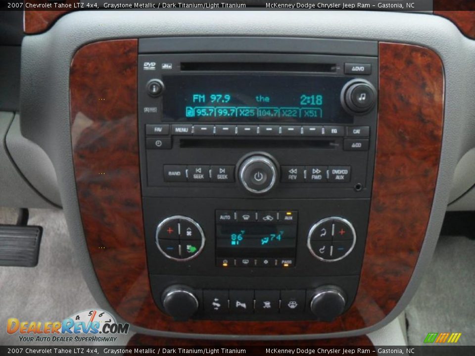2007 Chevrolet Tahoe LTZ 4x4 Graystone Metallic / Dark Titanium/Light Titanium Photo #12