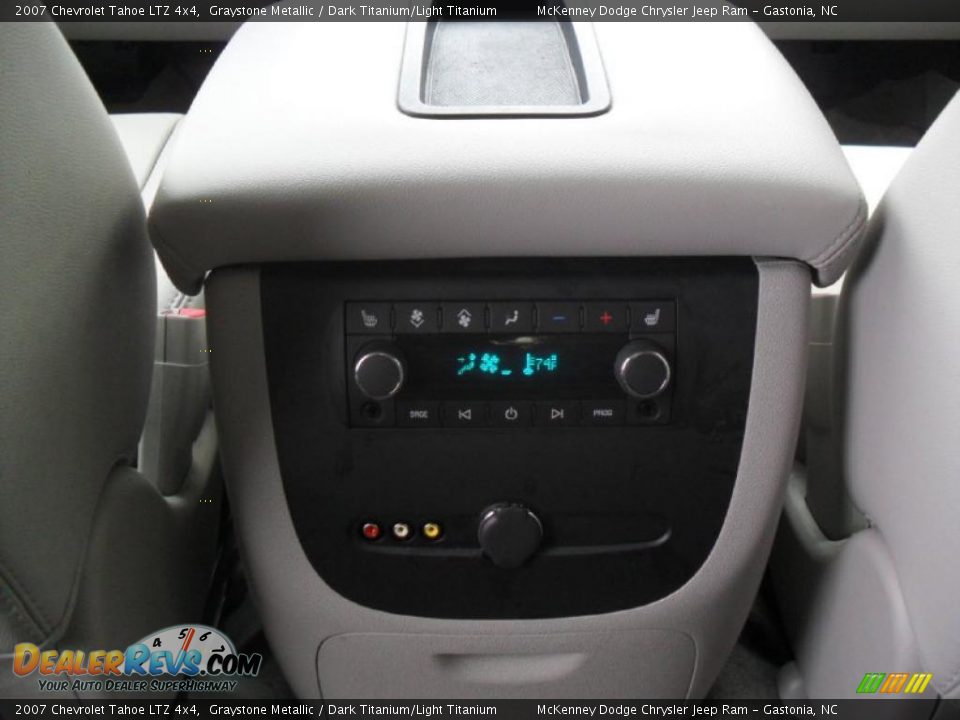 2007 Chevrolet Tahoe LTZ 4x4 Graystone Metallic / Dark Titanium/Light Titanium Photo #18