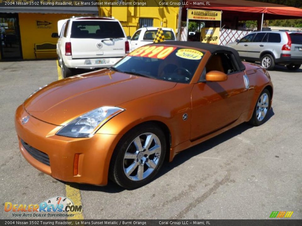 Front 3/4 View of 2004 Nissan 350Z Touring Roadster Photo #3