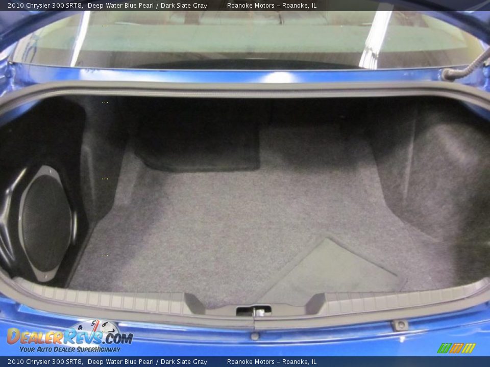 2010 Chrysler 300 SRT8 Trunk Photo #14