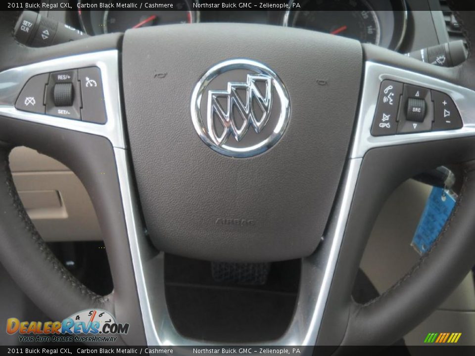 Controls of 2011 Buick Regal CXL Photo #19