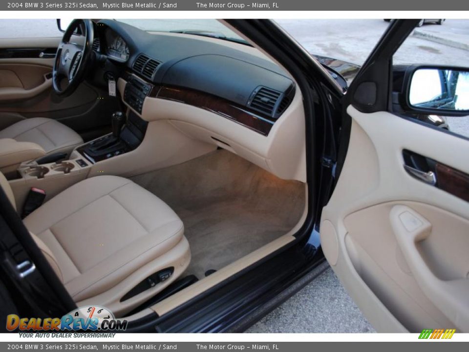 2004 BMW 3 Series 325i Sedan Mystic Blue Metallic / Sand Photo #32