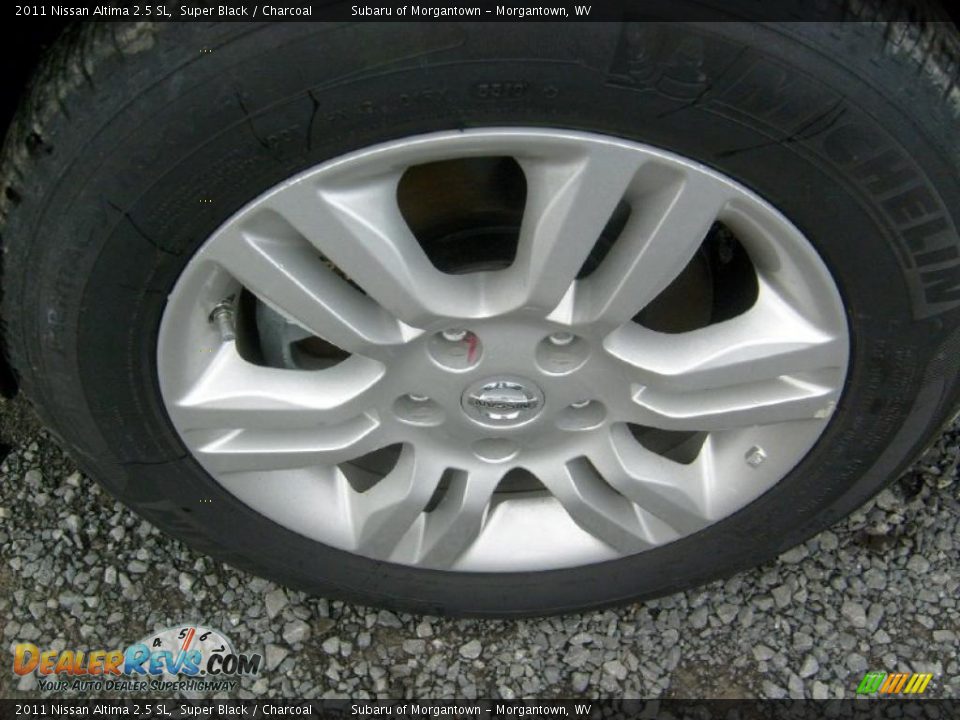 2011 Nissan Altima 2.5 SL Super Black / Charcoal Photo #11