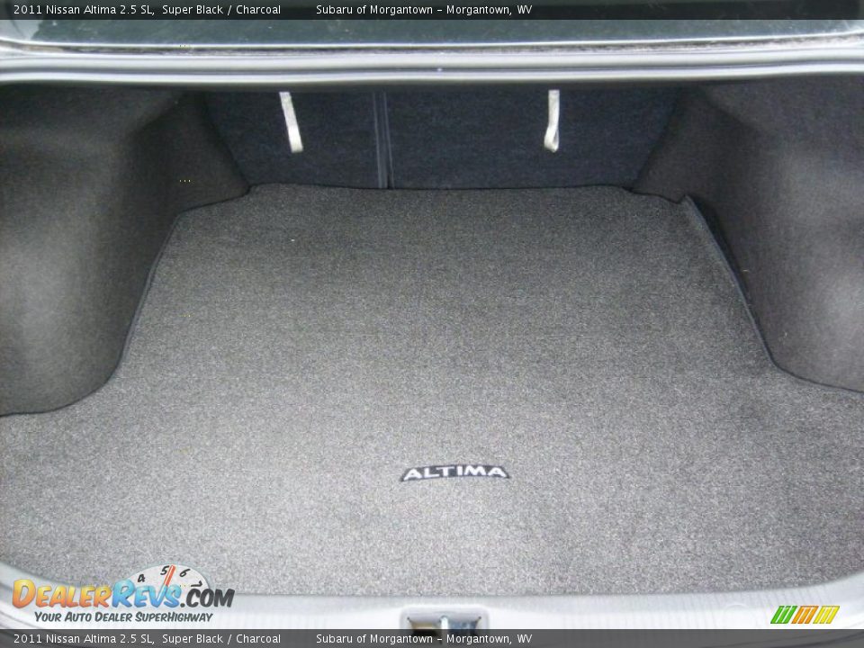 2011 Nissan Altima 2.5 SL Super Black / Charcoal Photo #15