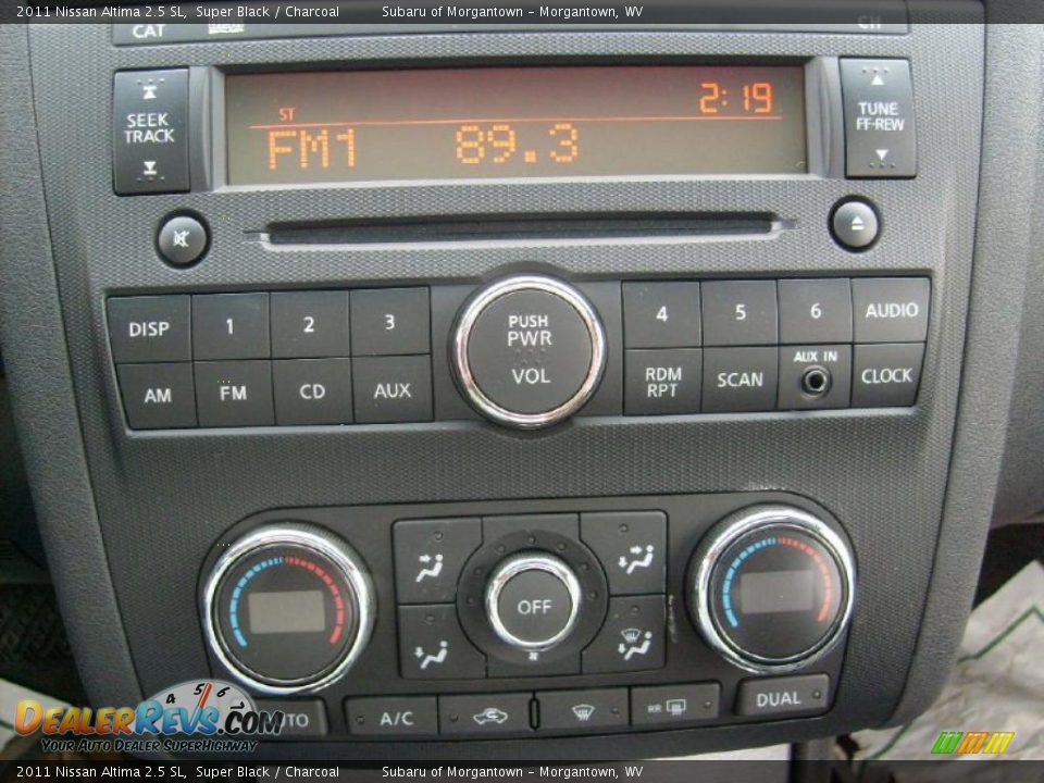 2011 Nissan Altima 2.5 SL Super Black / Charcoal Photo #19