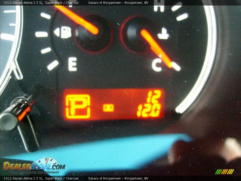 2011 Nissan Altima 2.5 SL Super Black / Charcoal Photo #20