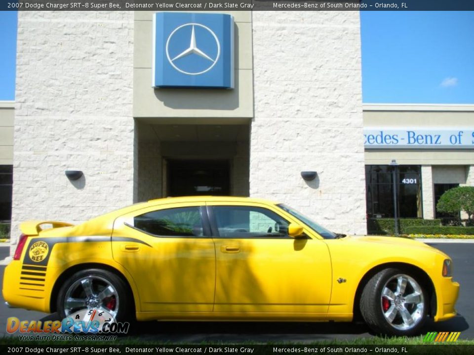 2007 Dodge Charger SRT-8 Super Bee Detonator Yellow Clearcoat / Dark Slate Gray Photo #5