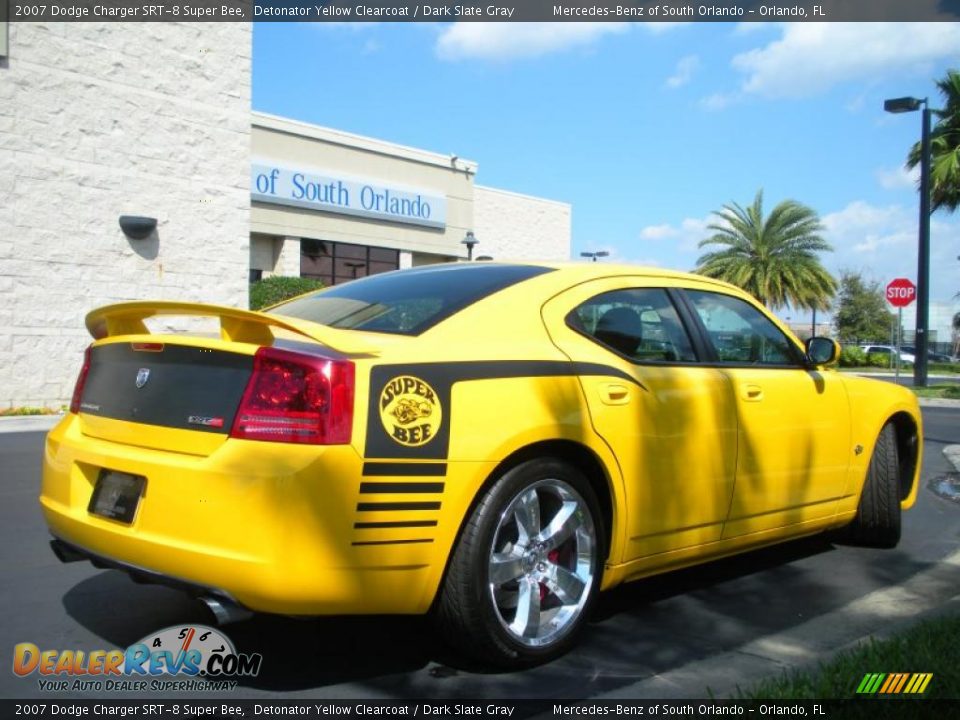 2007 Dodge Charger SRT-8 Super Bee Detonator Yellow Clearcoat / Dark Slate Gray Photo #6