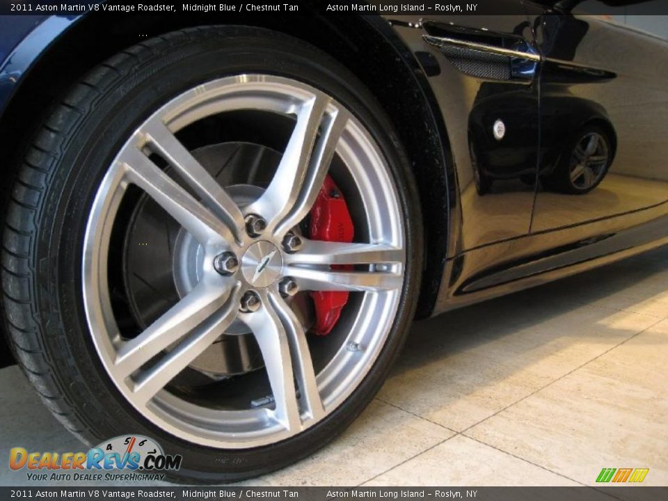 2011 Aston Martin V8 Vantage Roadster Wheel Photo #7